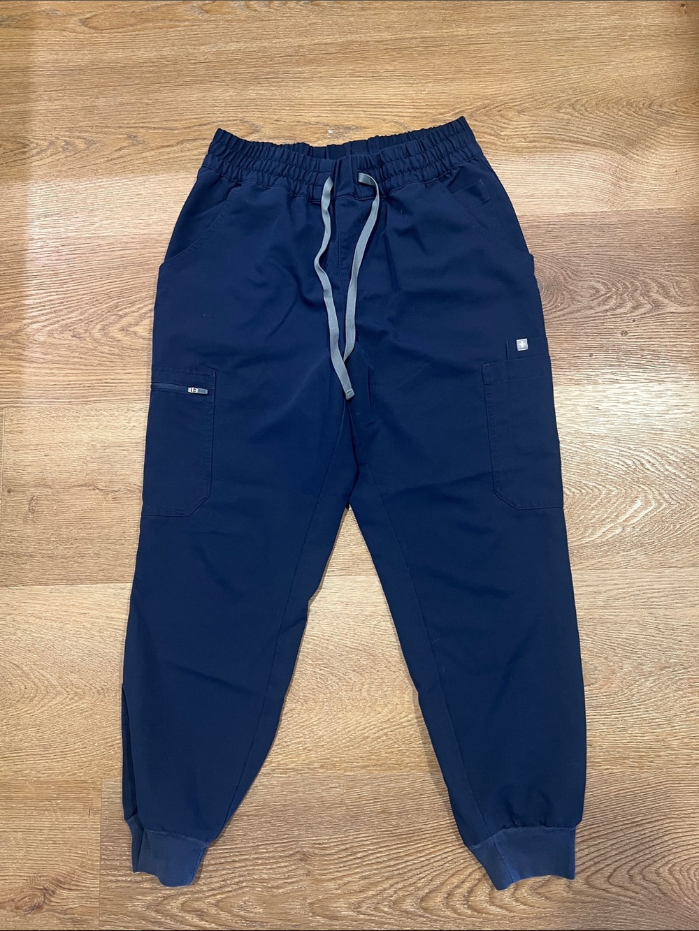 Figs Uman Relaxed Scrub Pants - Navy, Size Medium